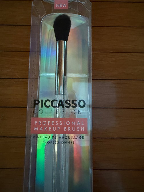 PICCASSO コレツィオーニ プラズマ 32 アイシャドウブラシ | OLIVE