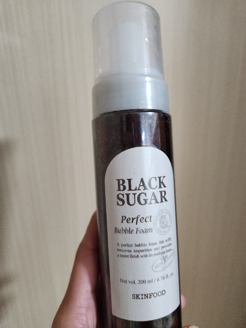 Пенка SKINFOOD Black Sugar Perfect Bubble Foam 200ml