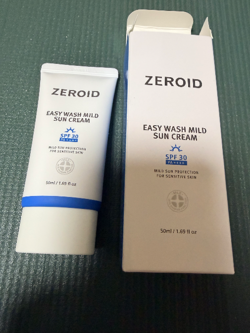 Set Jeong Swiun Mugijacha Jedeu Ji Wash Madeu Sunscreen 50 ml ([세정이 쉬운 무기자차] 제로이드 이지워시 마일드 선크림 50ml)