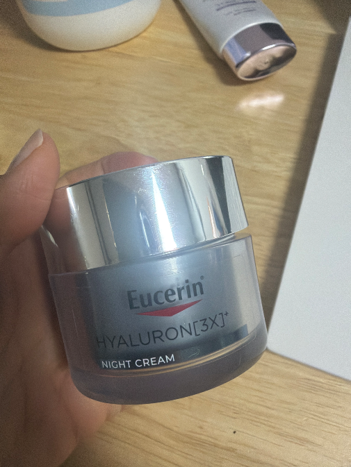 Eucerin Hyaluron Epidermal сыворотка 30ml (+ночной крем 7ml+маска 1шт)