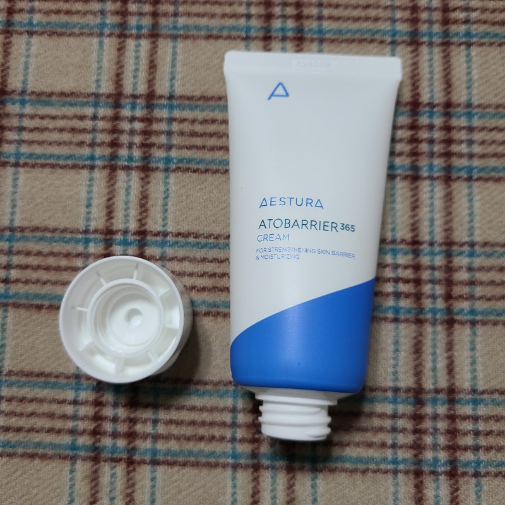 [ Olyeong Eowojeu 1 Deung Cream ] Seuteura Ato Berry Eo 365 Cream 80 ml ([올영 어워즈 1등 크림] 에스트라 아토베리어365 크림 80ml)